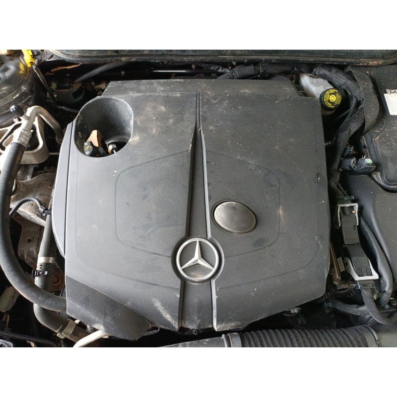 Recambio de tapa motor para mercedes-benz clase gla (x156) gla 200 cdi / d (156.908) referencia OEM IAM   