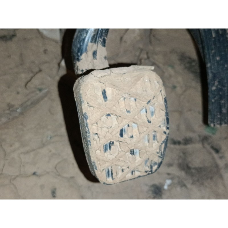 Recambio de pedal freno para mercedes-benz clase gla (x156) gla 200 cdi / d (156.908) referencia OEM IAM   