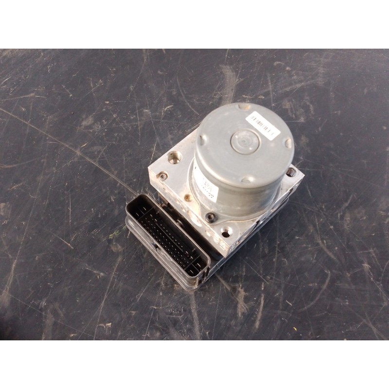 Recambio de abs para hyundai tucson (tl, tle) 1.6 crdi referencia OEM IAM 58920D7560  