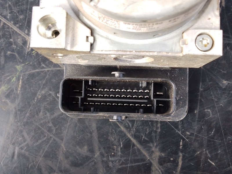 Recambio de abs para peugeot 208 active referencia OEM IAM 9826857180  