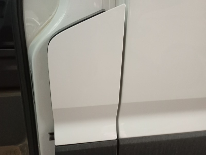 Recambio de tapa exterior combustible para volkswagen crafter furgoneta (sy_, sx_) 2.0 tdi referencia OEM IAM   