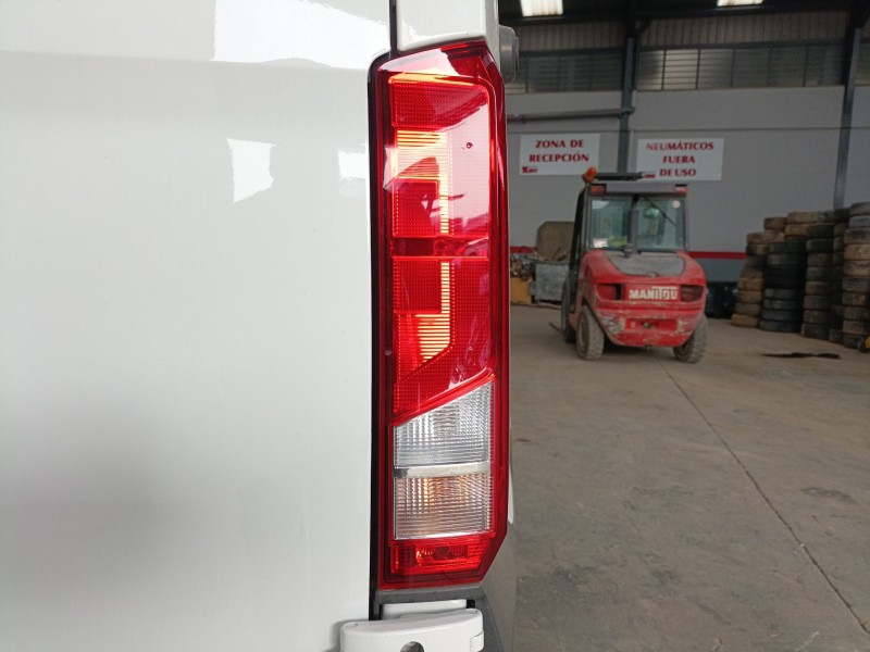 Recambio de piloto trasero derecho para volkswagen crafter furgoneta (sy_, sx_) 2.0 tdi referencia OEM IAM   