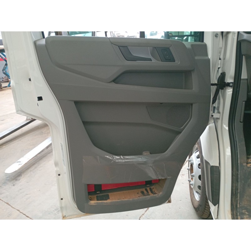 Recambio de guarnecido puerta delantera izquierda para volkswagen crafter caja/chasis (sz_) 2.0 tdi rwd referencia OEM IAM   