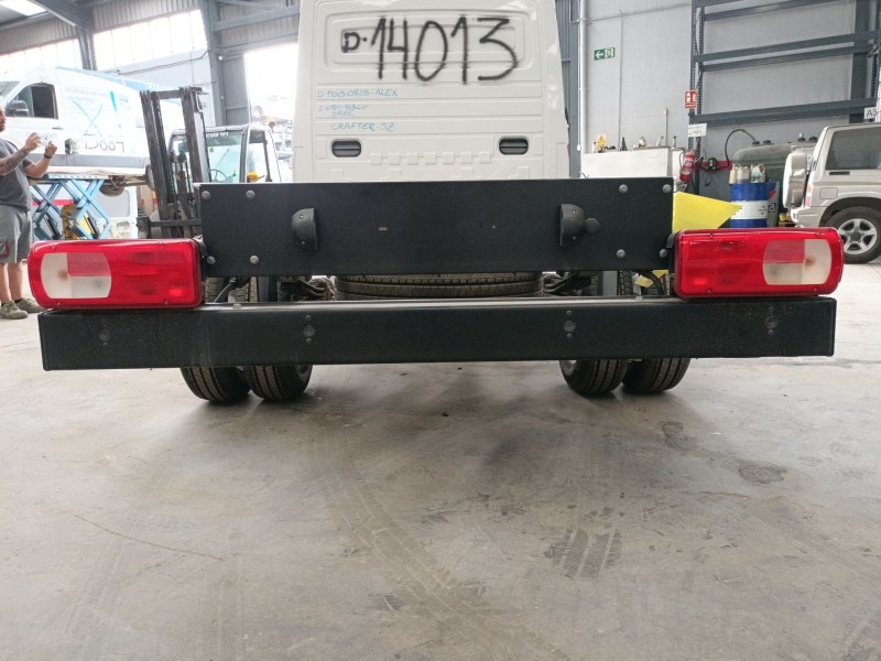 Recambio de paragolpes trasero para volkswagen crafter caja/chasis (sz_) 2.0 tdi rwd referencia OEM IAM   