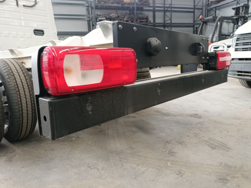 Recambio de paragolpes trasero para volkswagen crafter caja/chasis (sz_) 2.0 tdi rwd referencia OEM IAM   