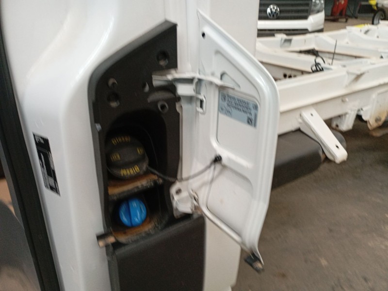 Recambio de tapa exterior combustible para volkswagen crafter caja/chasis (sz_) 2.0 tdi rwd referencia OEM IAM   