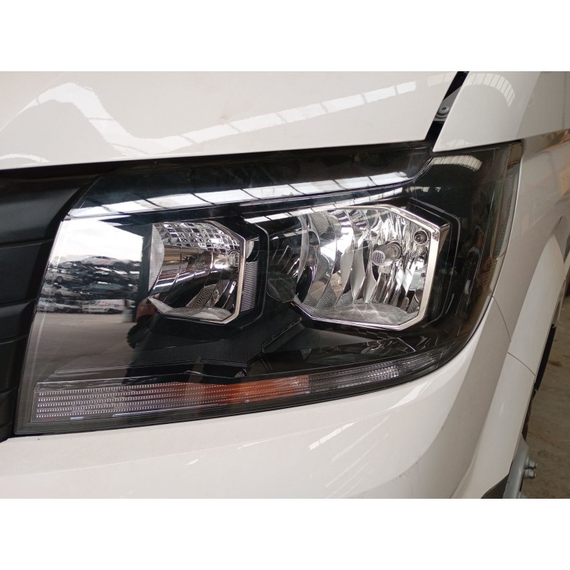 Recambio de faro izquierdo para volkswagen crafter caja/chasis (sz_) 2.0 tdi rwd referencia OEM IAM   