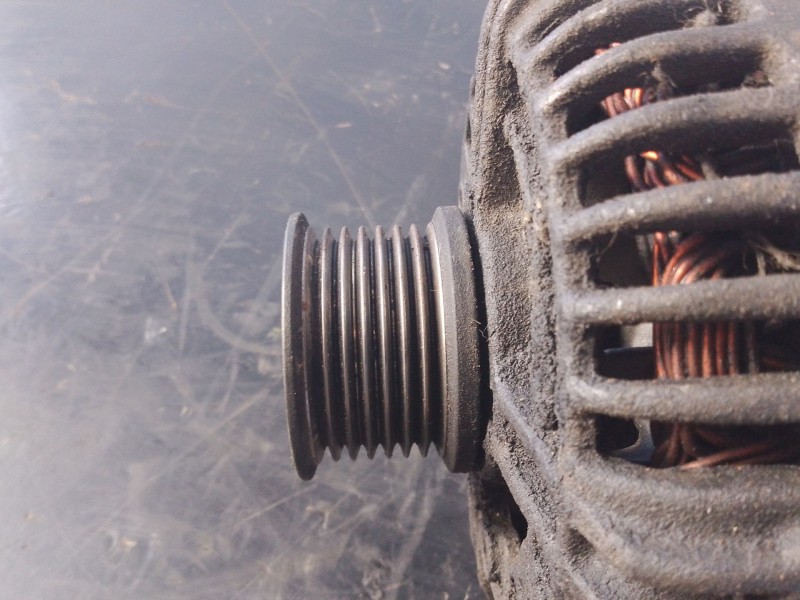 Recambio de alternador para renault master ii phase 2 caja cerrada 2.5 diesel referencia OEM IAM   