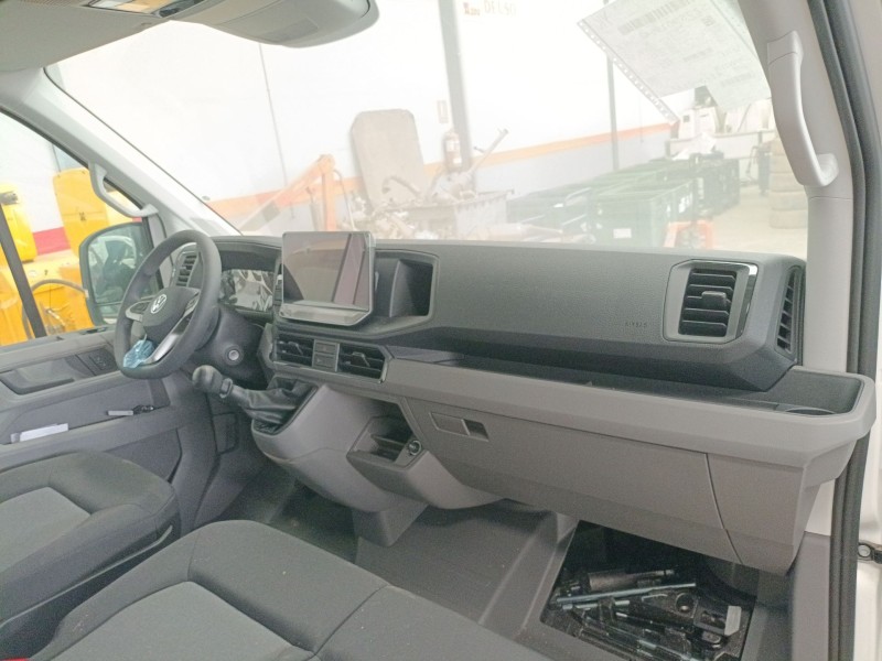 volkswagen crafter caja/chasis (sz_) del año 2023