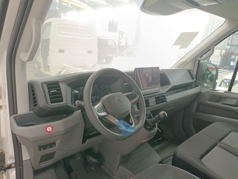 volkswagen crafter caja/chasis (sz_) del año 2023