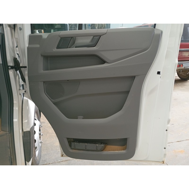 Recambio de guarnecido puerta delantera derecha para volkswagen crafter caja/chasis (sz_) 2.0 tdi rwd referencia OEM IAM   