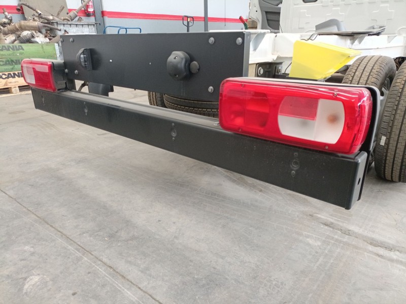 Recambio de paragolpes trasero para volkswagen crafter caja/chasis (sz_) 2.0 tdi rwd referencia OEM IAM   
