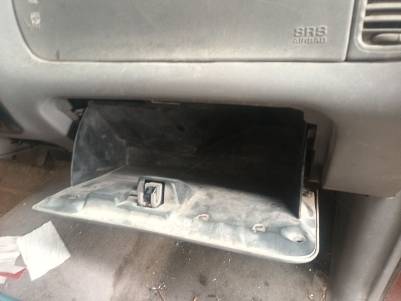 Recambio de guantera para ford explorer 4.0 xlt referencia OEM IAM   