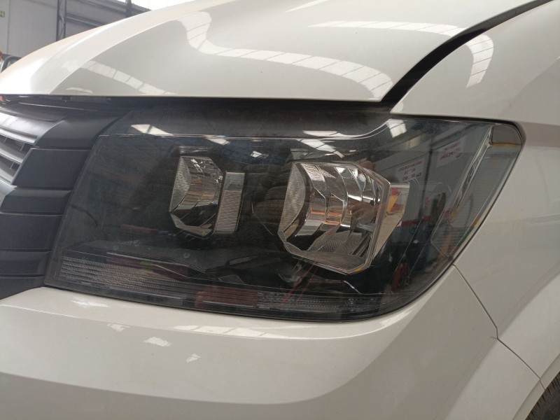 Recambio de faro izquierdo para volkswagen crafter caja/chasis (sz_) 2.0 tdi rwd referencia OEM IAM   