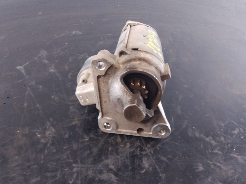 Recambio de motor arranque para peugeot 208 active referencia OEM IAM   