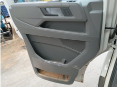 GUARNECIDO PUERTA DELANTERA IZQUIERDA 