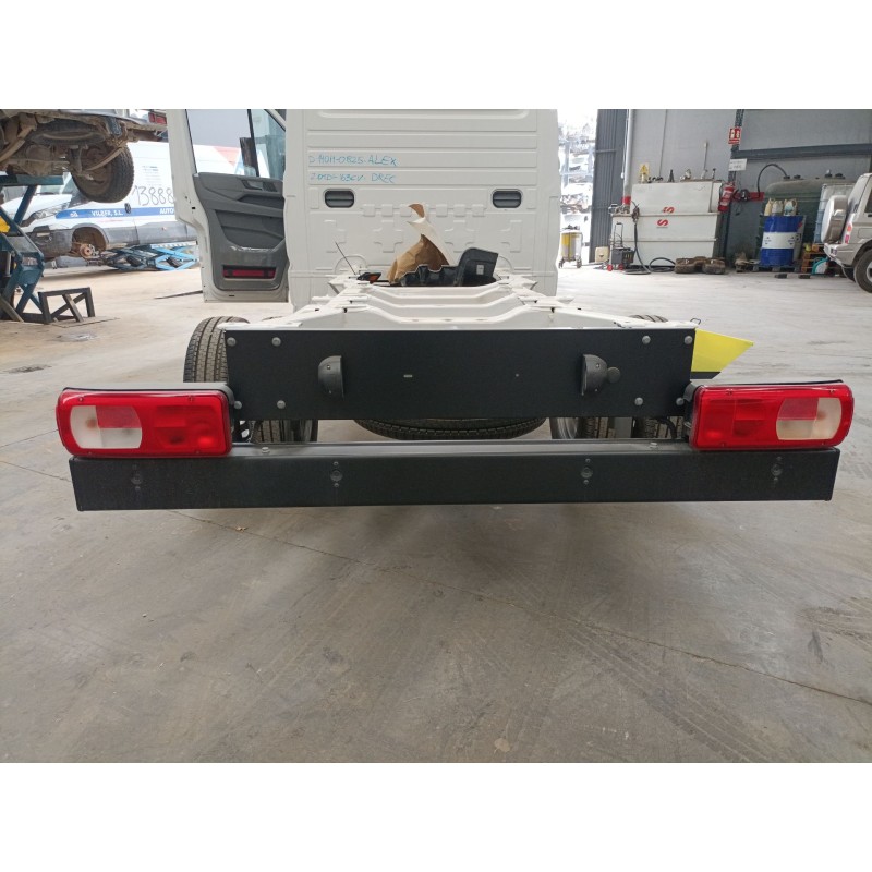 Recambio de paragolpes trasero para volkswagen crafter caja/chasis (sz_) 2.0 tdi rwd referencia OEM IAM   
