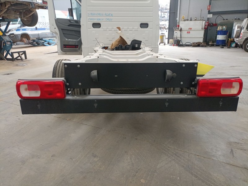 Recambio de paragolpes trasero para volkswagen crafter caja/chasis (sz_) 2.0 tdi rwd referencia OEM IAM   