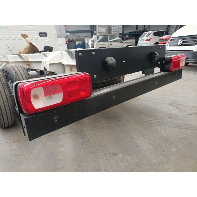Recambio de paragolpes trasero para volkswagen crafter caja/chasis (sz_) 2.0 tdi rwd referencia OEM IAM   