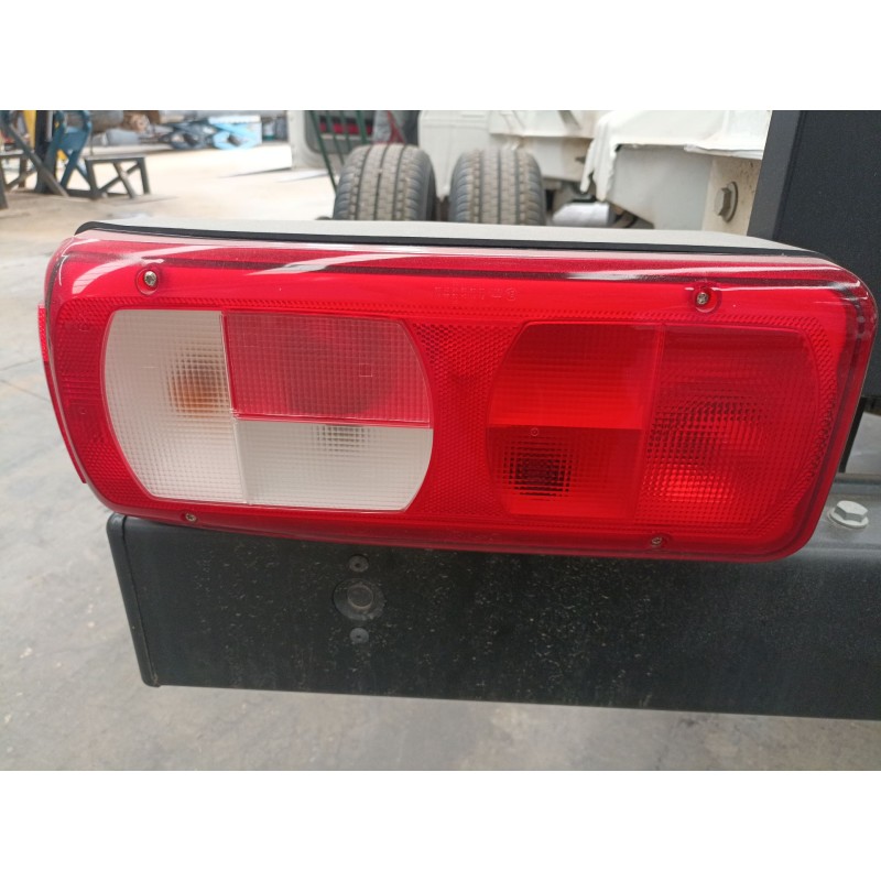 Recambio de piloto trasero izquierdo para volkswagen crafter caja/chasis (sz_) 2.0 tdi rwd referencia OEM IAM   