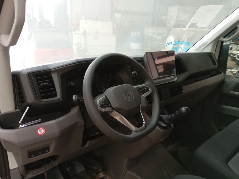 volkswagen crafter caja/chasis (sz_) del año 2023