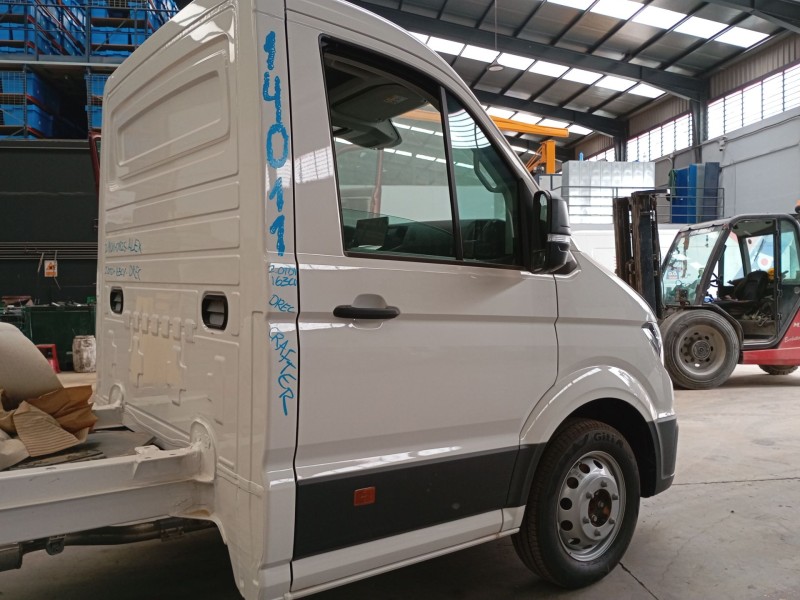 Recambio de puerta delantera derecha para volkswagen crafter caja/chasis (sz_) 2.0 tdi rwd referencia OEM IAM   