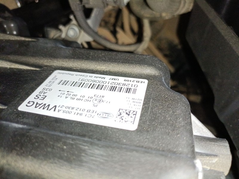 Recambio de faro izquierdo para volkswagen crafter caja/chasis (sz_) 2.0 tdi rwd referencia OEM IAM 7C1941005A  