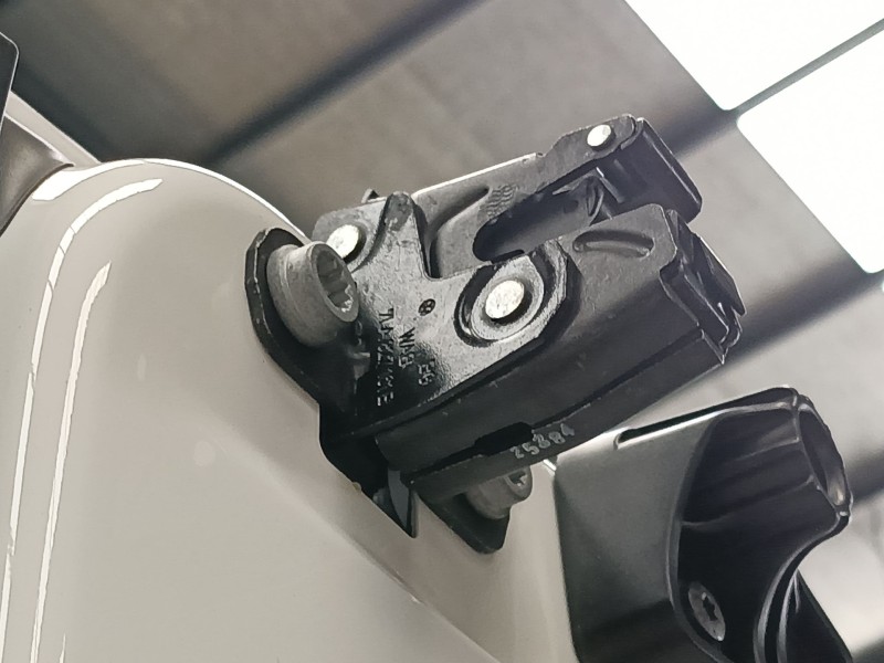 Recambio de cerradura maletero / porton para volkswagen crafter furgoneta (sy_, sx_) 2.0 tdi referencia OEM IAM   