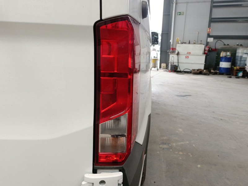 Recambio de piloto trasero derecho para volkswagen crafter furgoneta (sy_, sx_) 2.0 tdi referencia OEM IAM   