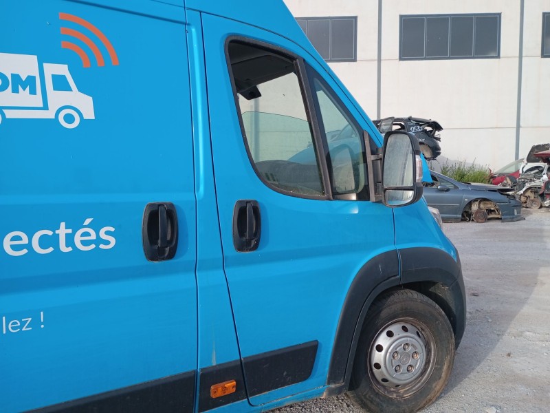 Recambio de puerta delantera derecha para opel movano c furgoneta (u9) 2.2 d referencia OEM IAM   