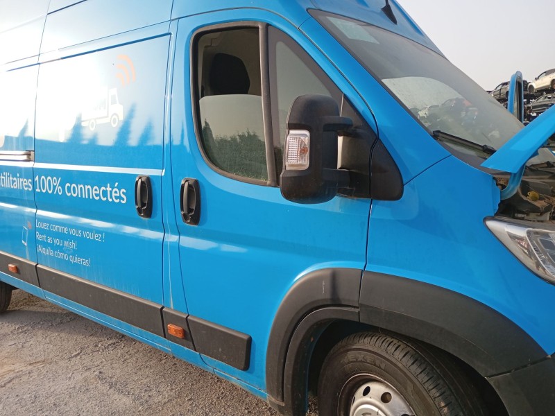 Recambio de puerta delantera derecha para opel movano c furgoneta (u9) 2.2 d referencia OEM IAM   