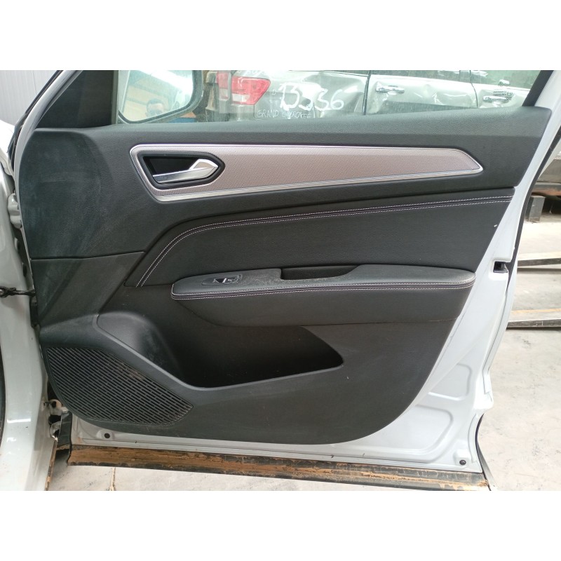 Recambio de guarnecido puerta delantera derecha para renault arkana i (lcm_, ldn_) 1.6 e-tech 145 (ldmu) referencia OEM IAM   
