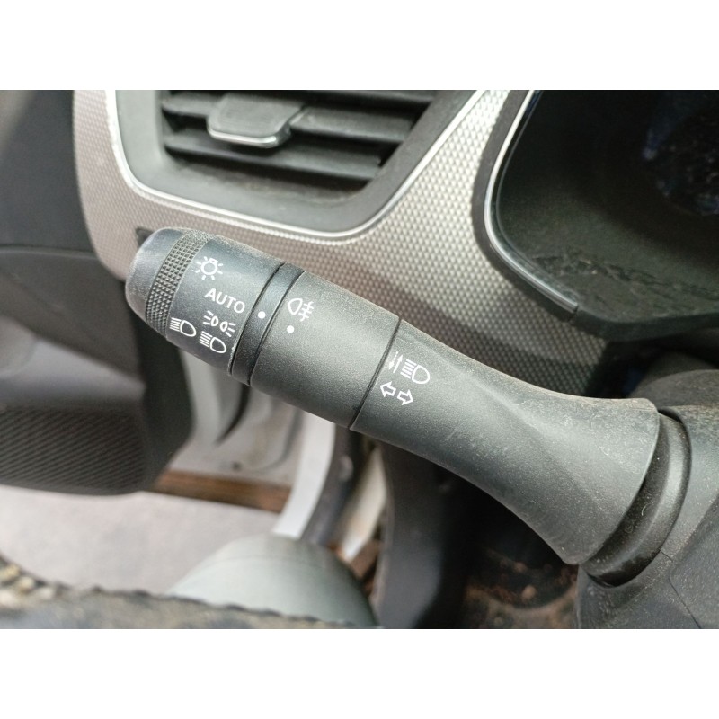 Recambio de mando intermitentes para renault arkana i (lcm_, ldn_) 1.6 e-tech 145 (ldmu) referencia OEM IAM   