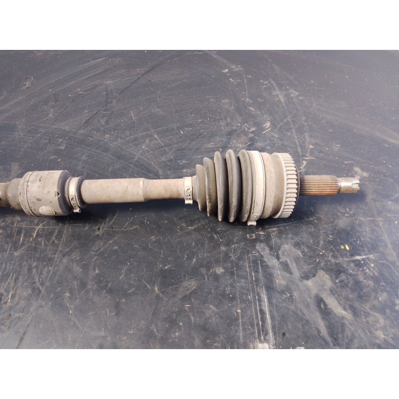 Recambio de transmision delantera derecha para kia carens iv van (a4) crdi referencia OEM IAM 49501A4220  P1-A6-49