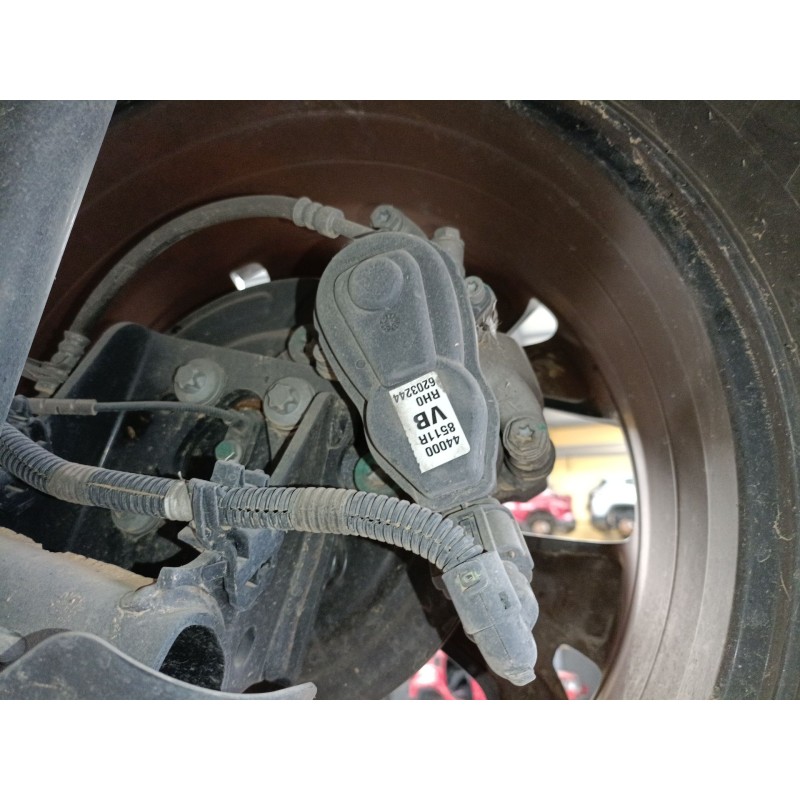 Recambio de pinza freno trasera derecha para renault arkana i (lcm_, ldn_) 1.6 e-tech 145 (ldmu) referencia OEM IAM 440008511R  