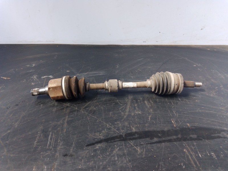 Recambio de transmision delantera izquierda para kia carens iv van (a4) crdi referencia OEM IAM   P1-A6-49