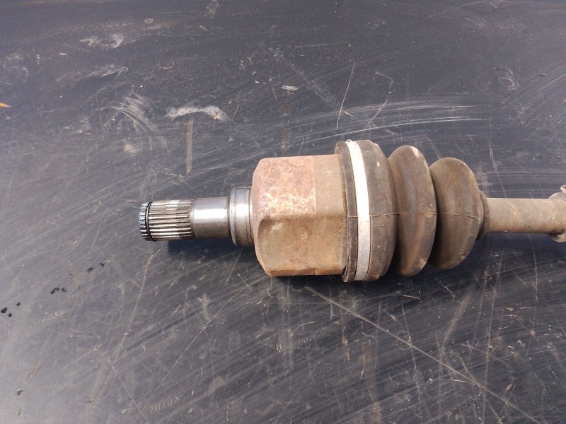 Recambio de transmision delantera izquierda para kia carens iv van (a4) crdi referencia OEM IAM   P1-A6-49