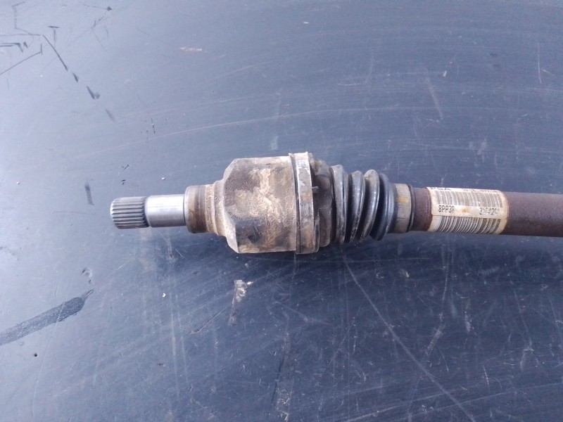 Recambio de transmision delantera derecha para peugeot 308 ii (lb_, lp_, lw_, lh_, l3_) 1.6 hdi referencia OEM IAM 9806699780  P