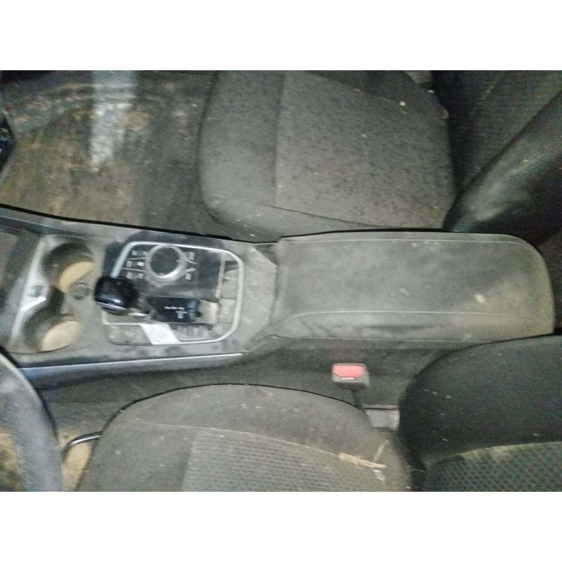 Recambio de consola central para bmw 1 (f40) 118 d referencia OEM IAM   