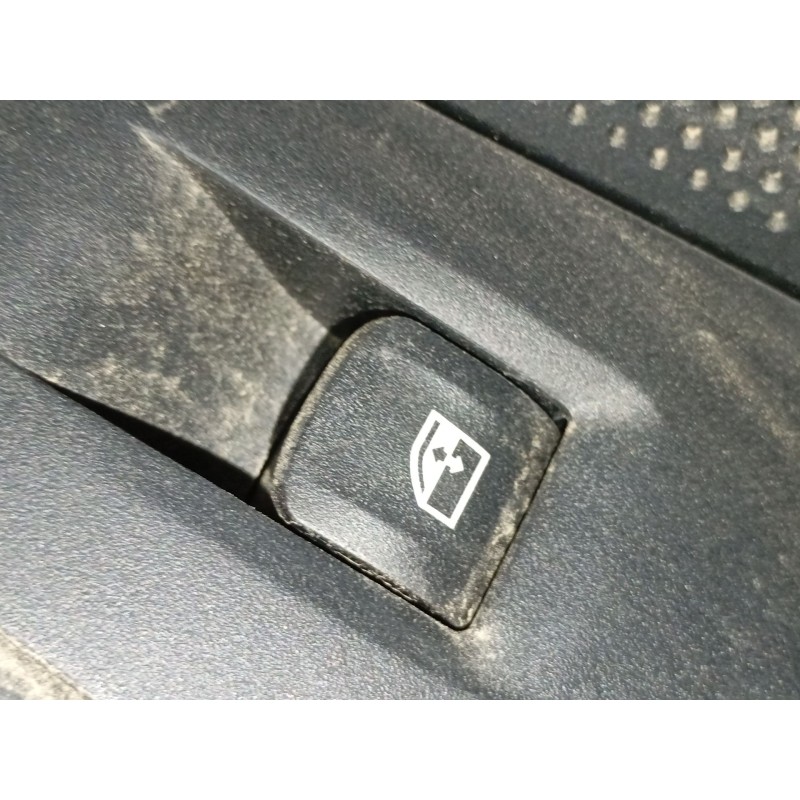 Recambio de mando elevalunas delantero derecho para bmw 1 (f40) 118 d referencia OEM IAM   