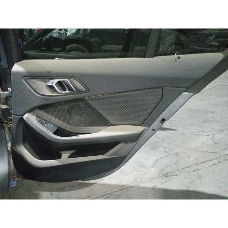 Recambio de guarnecido puerta trasera derecha para bmw 1 (f40) 118 d referencia OEM IAM   