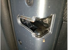 CERRADURA PUERTA DELANTERA IZQUIERDA 