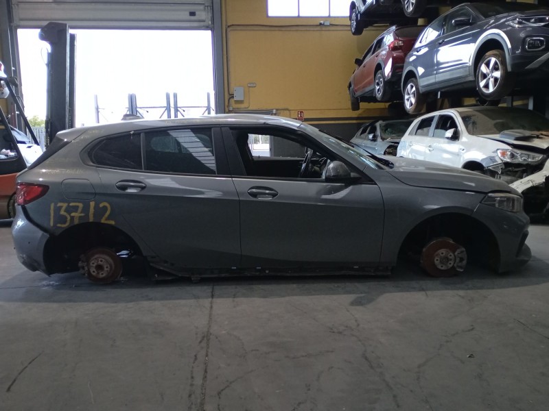 bmw 1 (f40) del año 2024