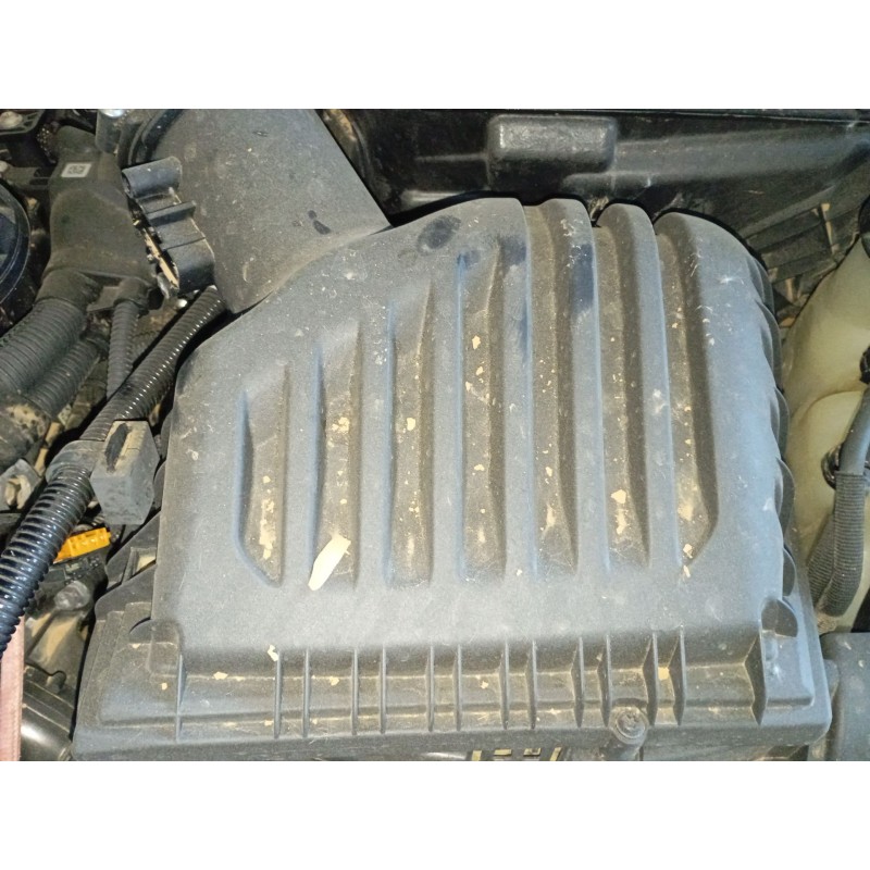 Recambio de filtro aire para bmw 1 (f40) 118 d referencia OEM IAM   