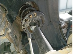 Recambio de amortiguador delantero derecho para bmw 1 (f40) 118 d referencia OEM IAM   