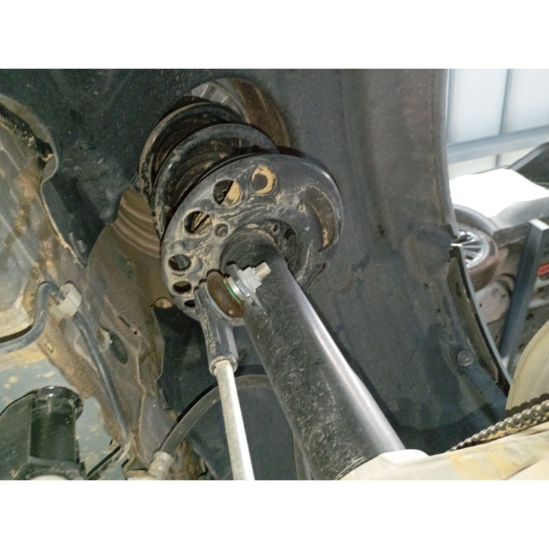 Recambio de amortiguador delantero derecho para bmw 1 (f40) 118 d referencia OEM IAM   