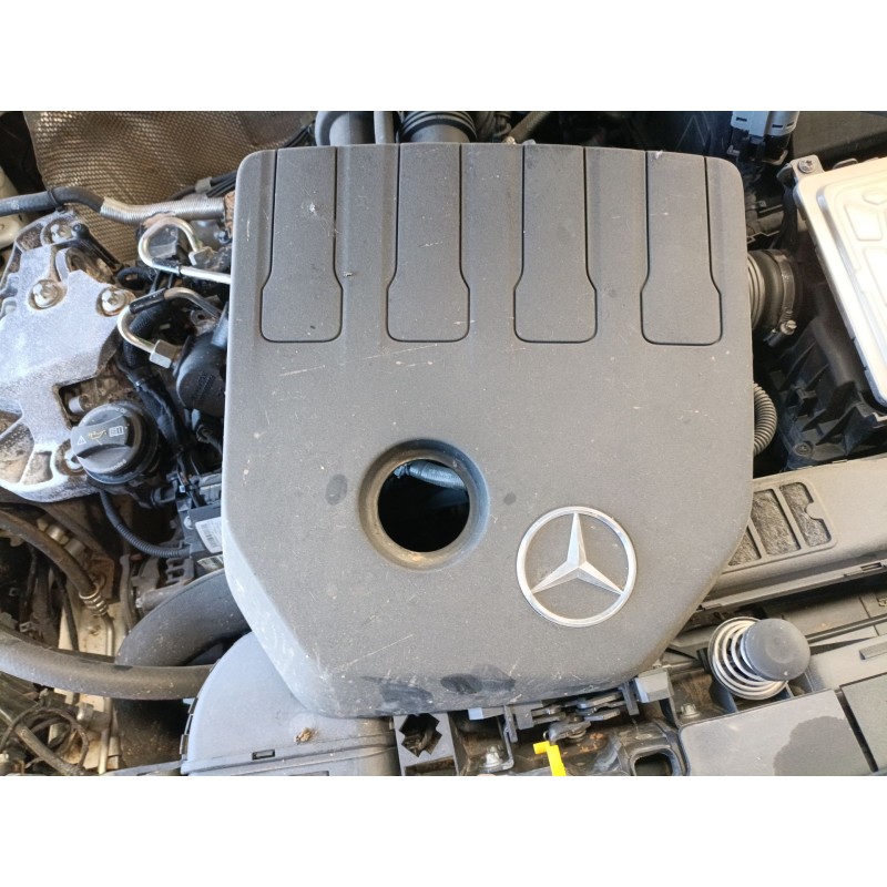 Recambio de tapa motor para mercedes-benz clase a (w177) a 200 (177.087) referencia OEM IAM   