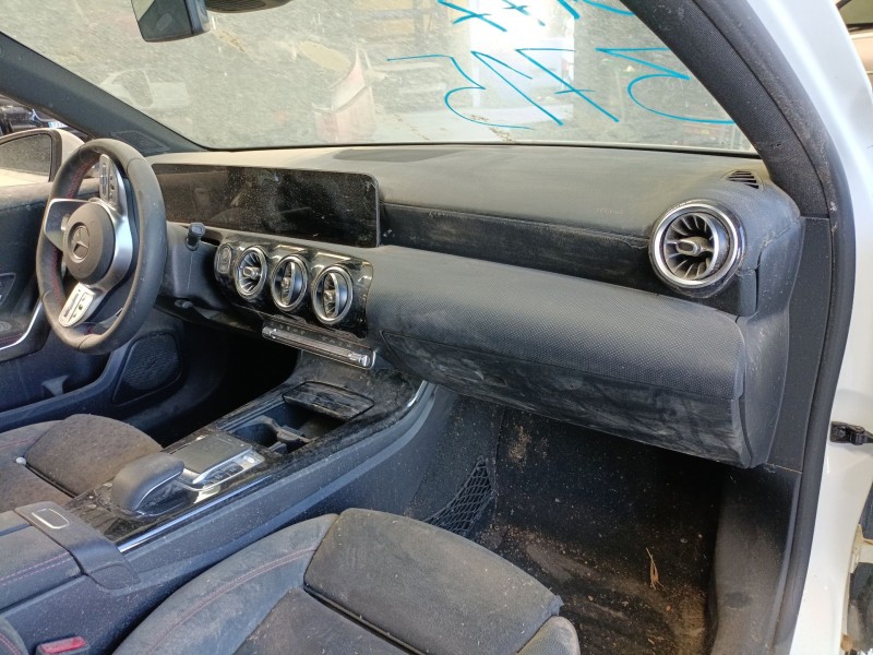 Recambio de salpicadero para mercedes-benz clase a (w177) a 200 (177.087) referencia OEM IAM   