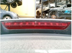 LUZ CENTRAL DE FRENO 