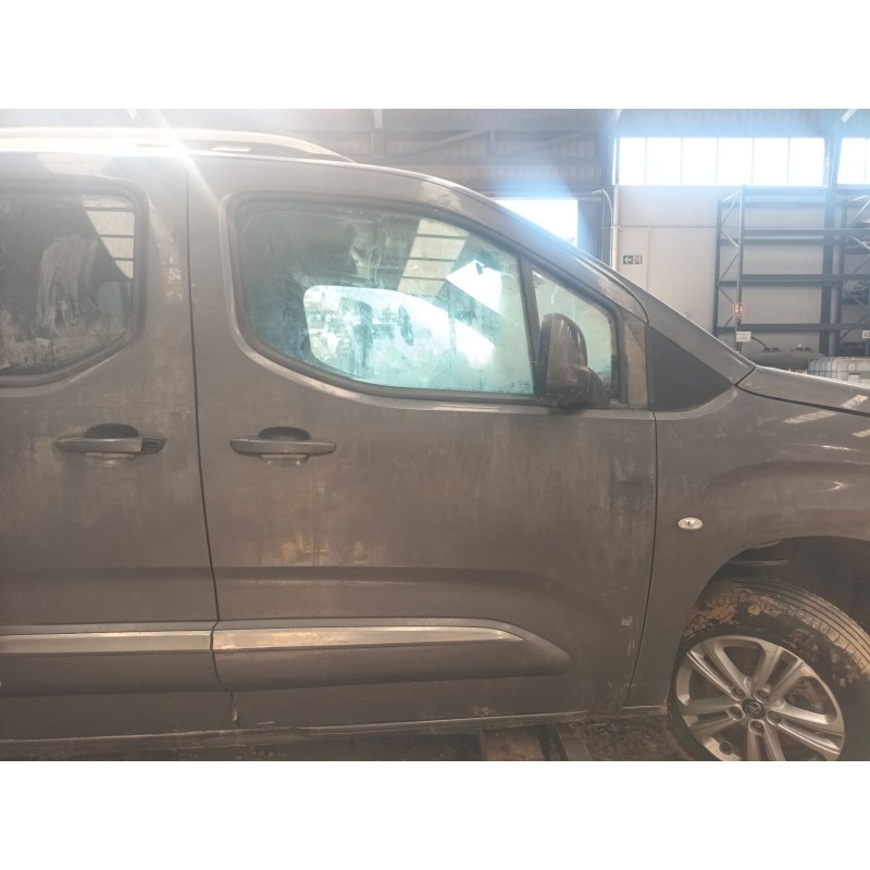 Recambio de puerta delantera derecha para toyota proace city verso monospace (bky_) 1.2 vvt-i 130 (bkynp) referencia OEM IAM   